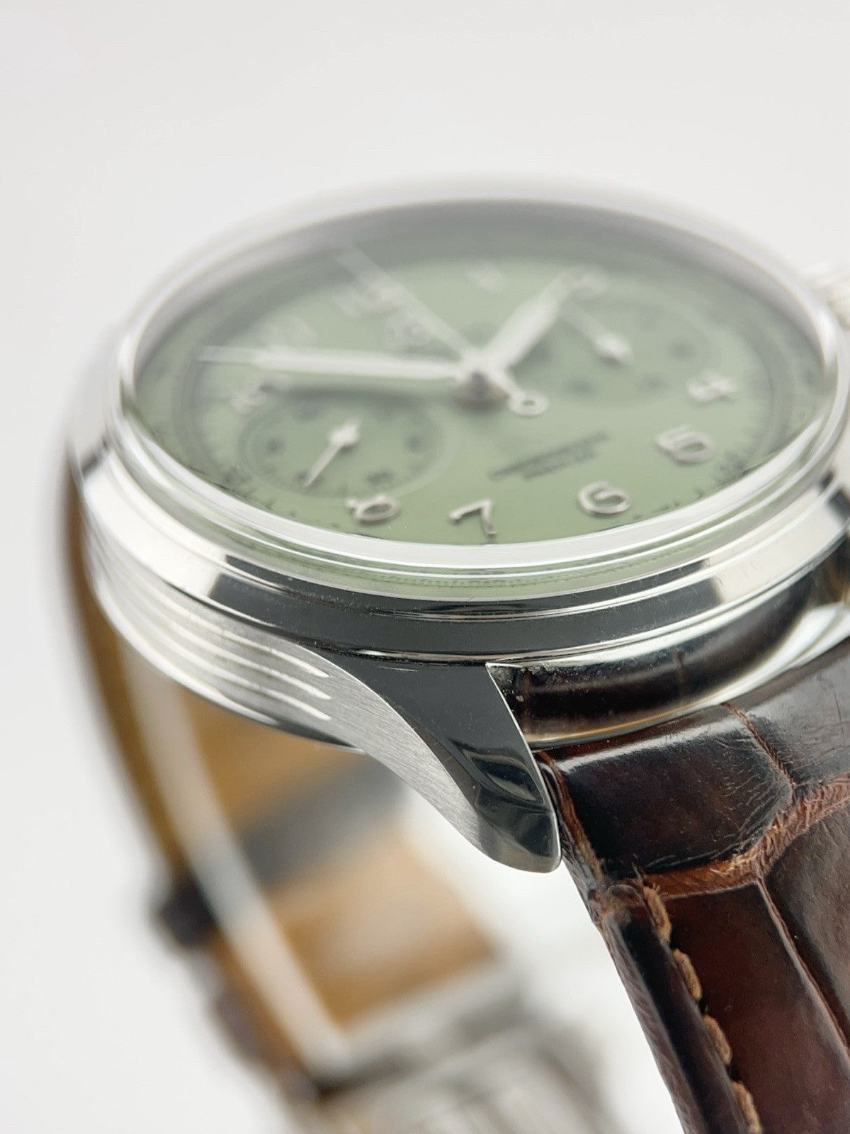 Breitling Premier B09 Stainless Steel Green Dial 40mm Manual Wind  Men's Watch