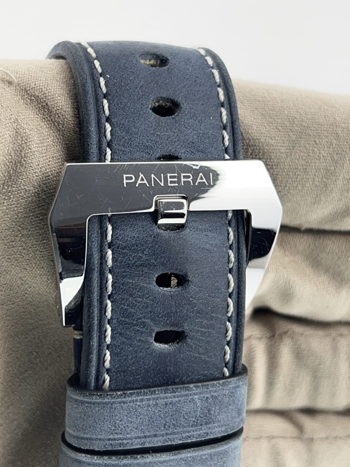 Panerai Radiomir Stainless Steel Blue Dial 45mm Manual Wind Mens Watch PAM01383