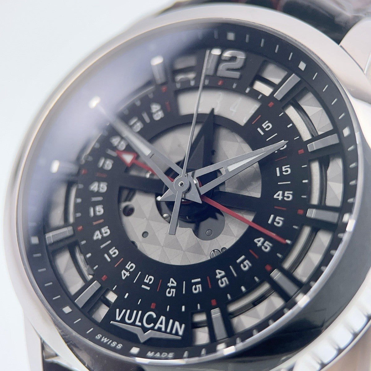 Vulcain Anniversary Heart Steel 160128