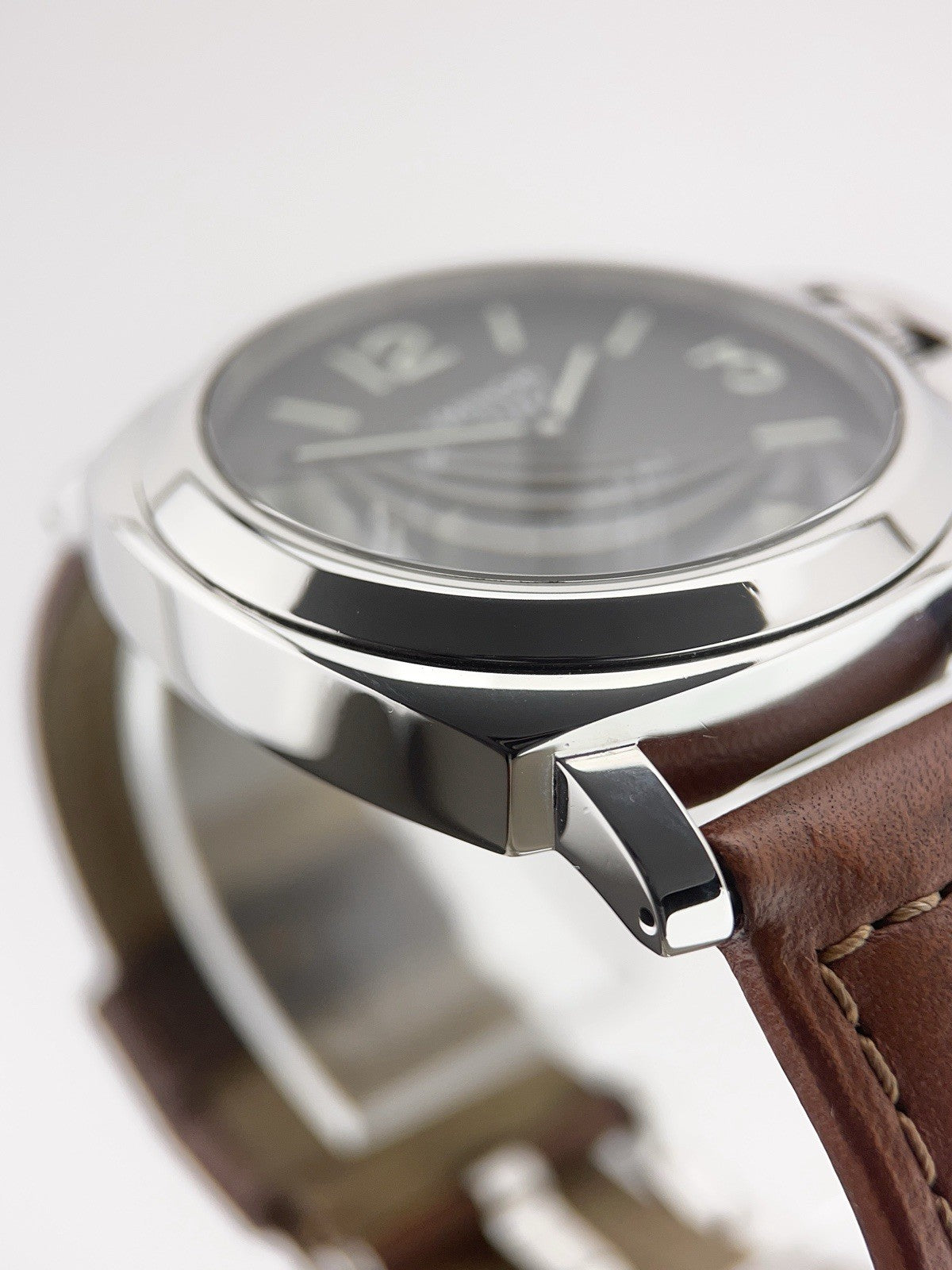 Panerai Luminor Marina Steel Black Dial 44mm Manual Wind Men's Watch PAM01005
