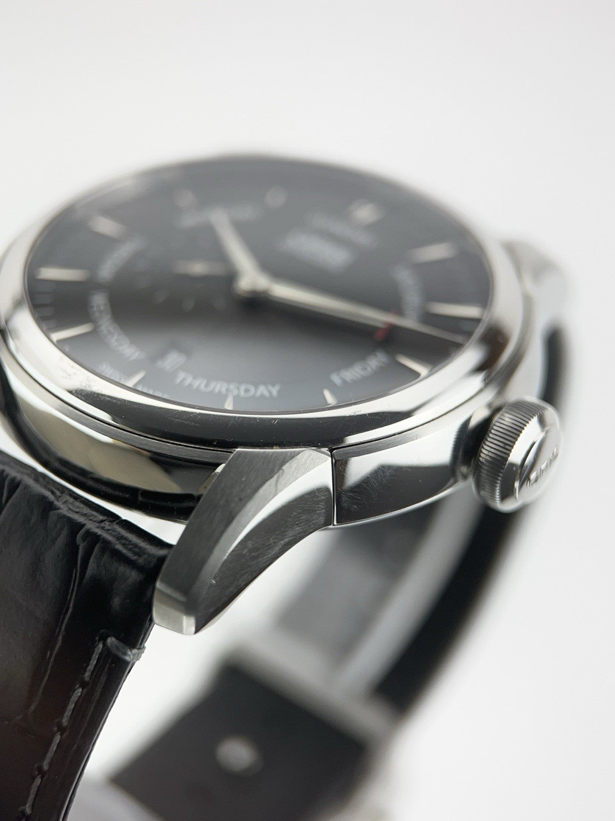 Oris Artelier Pointer Stainless Steel Black Dial 44mm Automatic Mens Watch 7666
