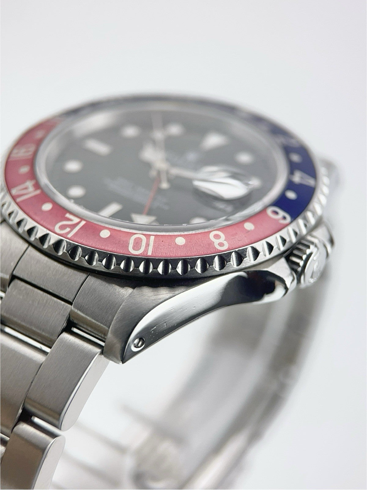 Rolex GMT-Master II Stainless Steel Black Dial 40mm Automatic Mens Watch 16700