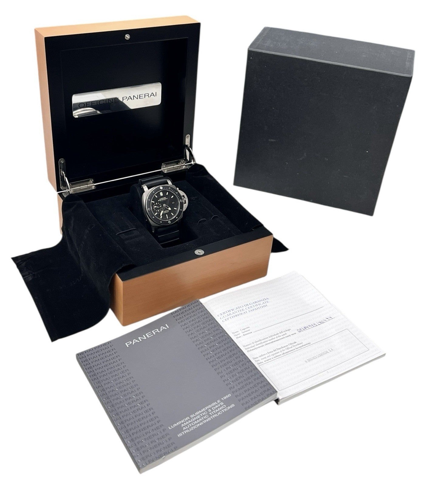 Panerai Luminor Submersible Titanium Black Dial 47mm Automatic Mens PAM00389