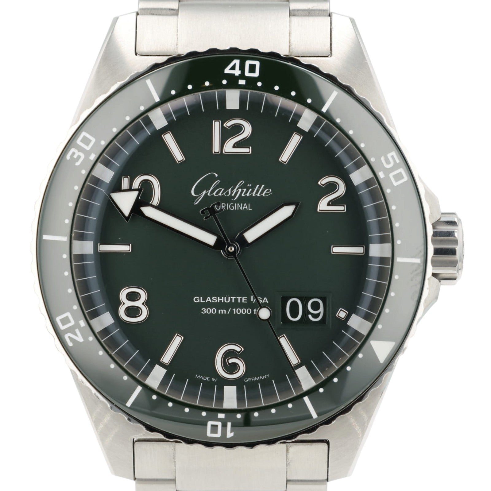 Glashutte Original SeaQ Panorama Date Green Dial Steel 43.2mm 1-36-13-07-83-70