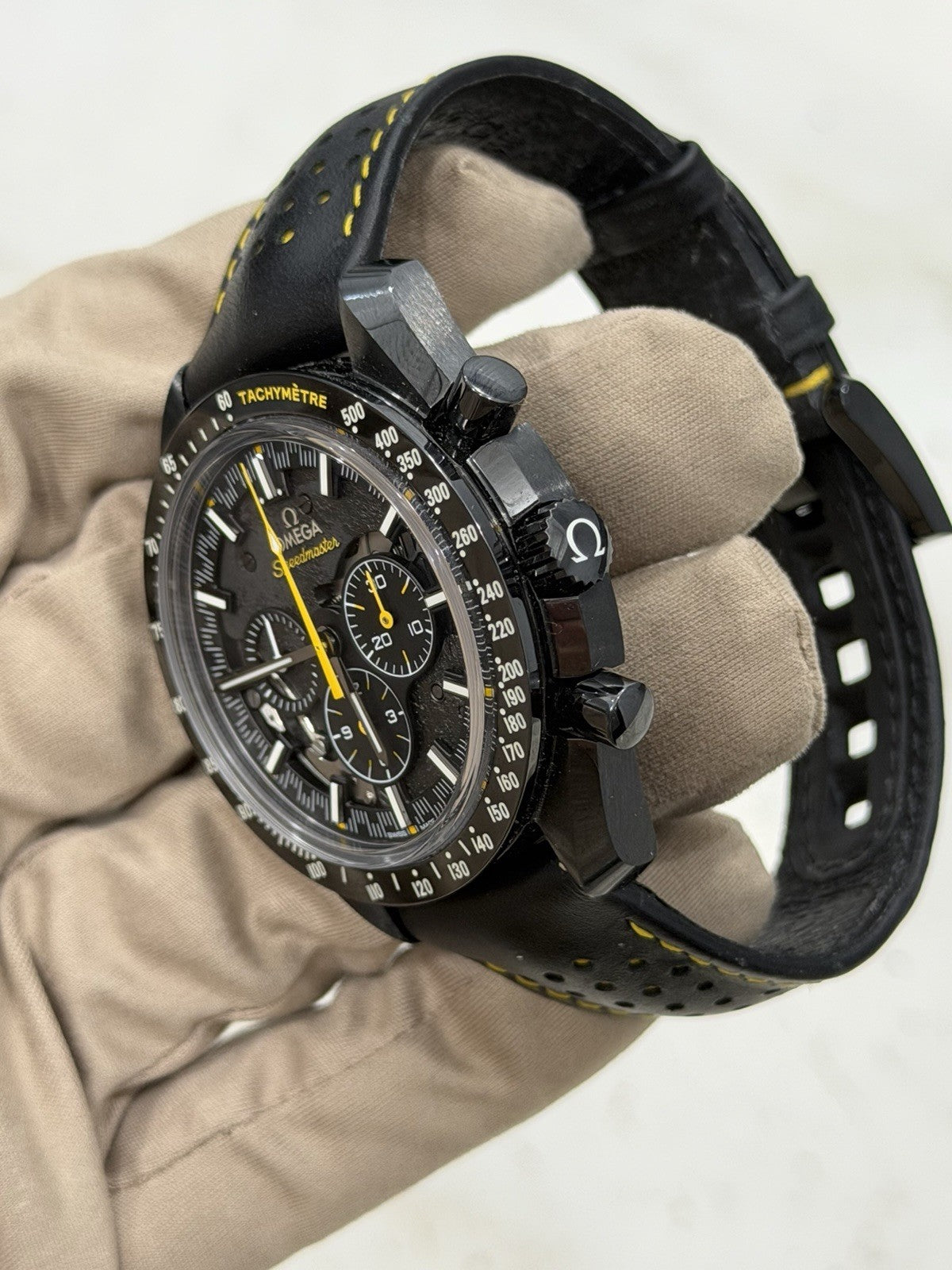 2019 Omega Speedmaster Apollo Black Dial Manual Wind Watch 311.92.44.30.01.001