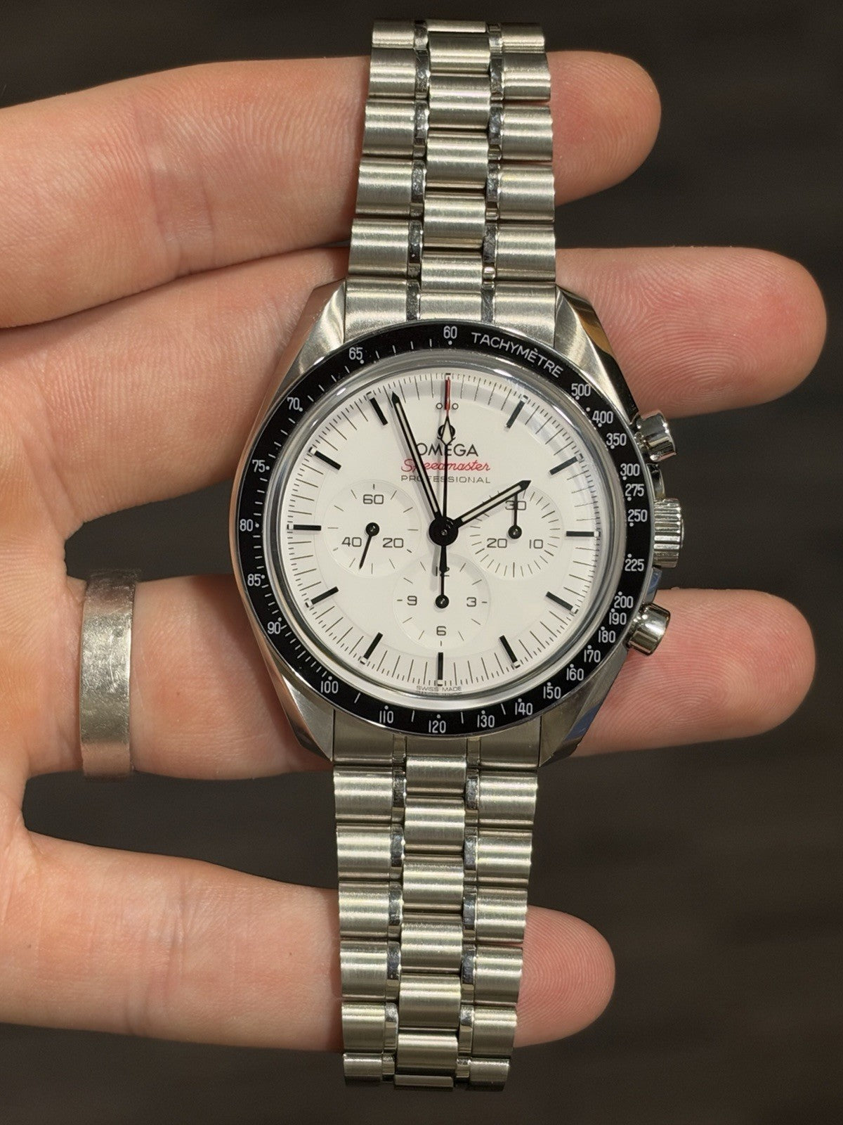 2025 Omega Speedmaster White Dial 42mm Manual Wind Watch 310.30.42.50.04.001