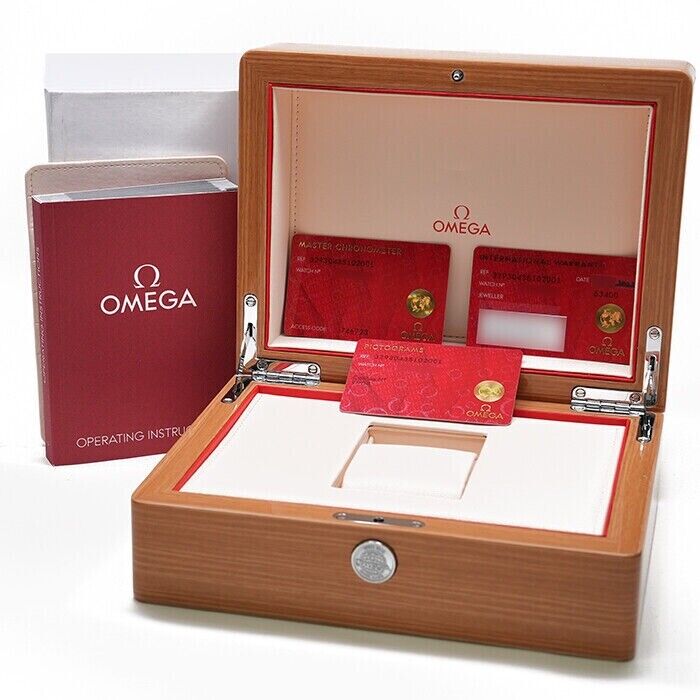 Omega Speedmaster Chronoscope Master Chronometer 329.30.43.51.02.001 Box/Paper