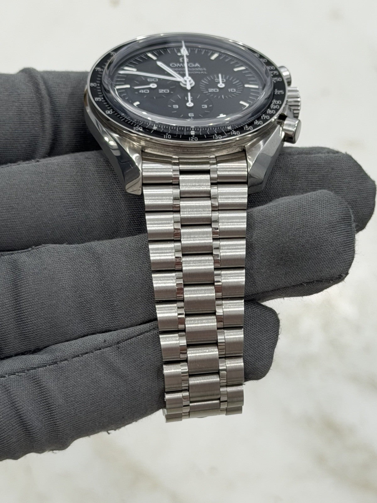 2024 Omega Speedmaster Moonwatch 42mm Black Sapphire Watch 310.30.42.50.01.002