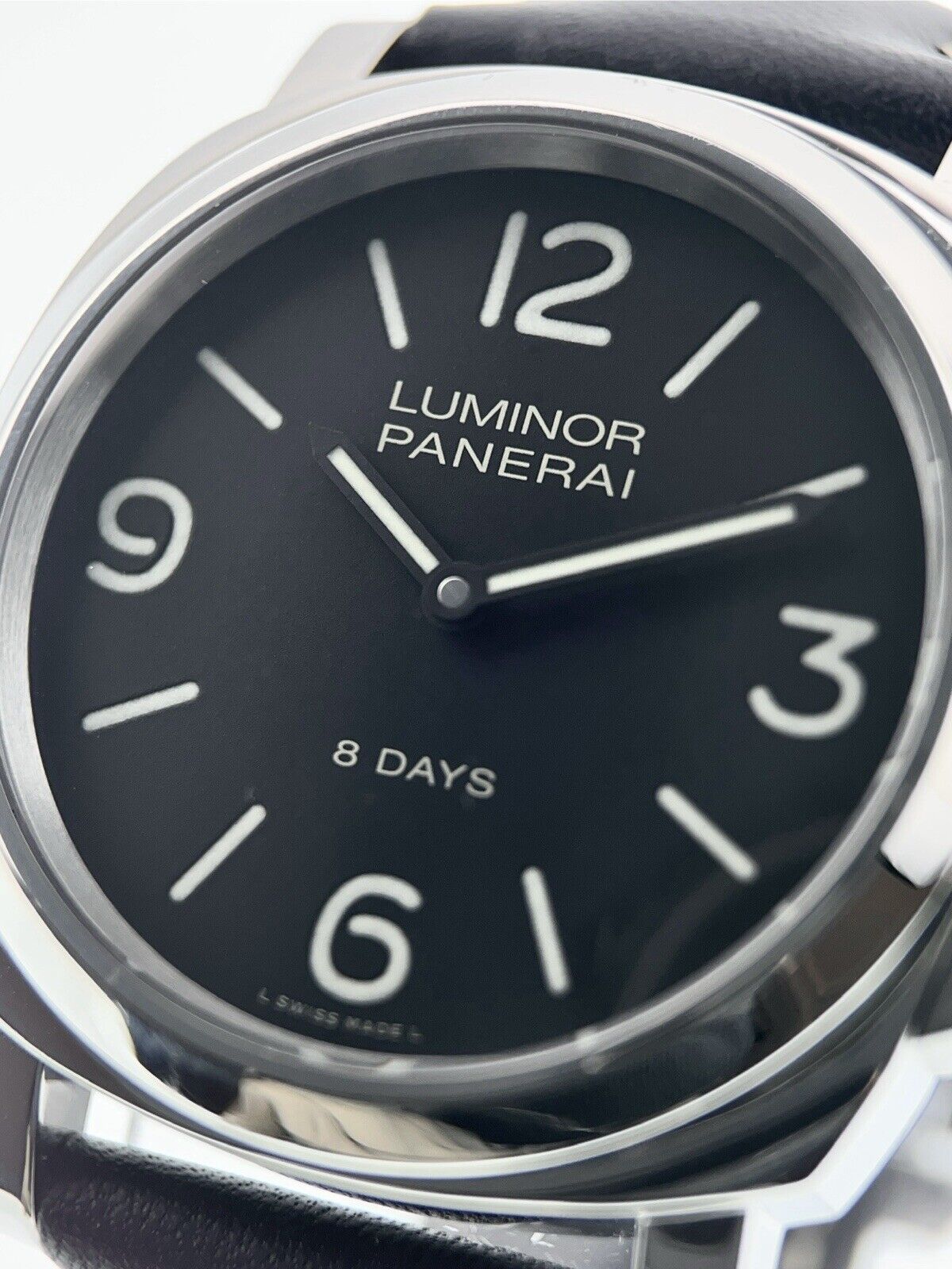 Panerai Luminor Base 8 Days Stainless Steel Black Dial 44mm Manual Wind PAM00560