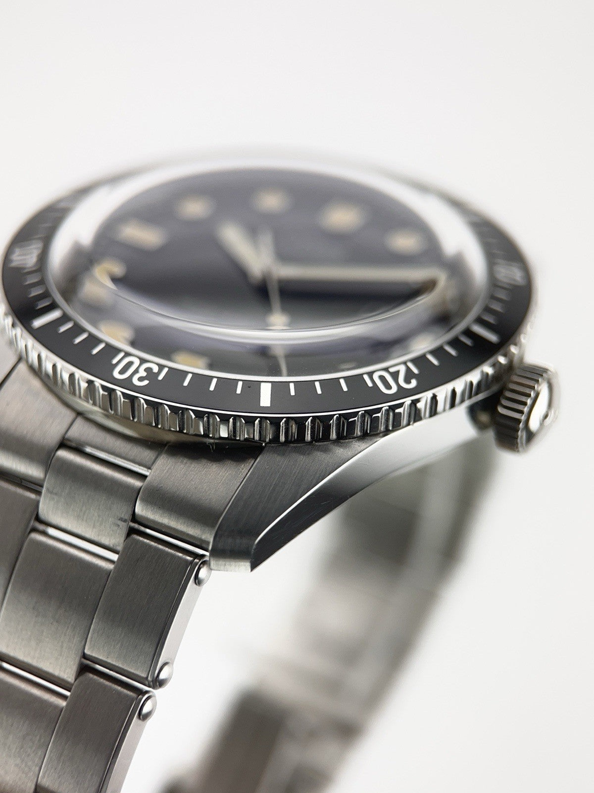 Oris Divers Sixty Five Stainless Steel Blue Dial 42mm Automatic Mens Watch 7720