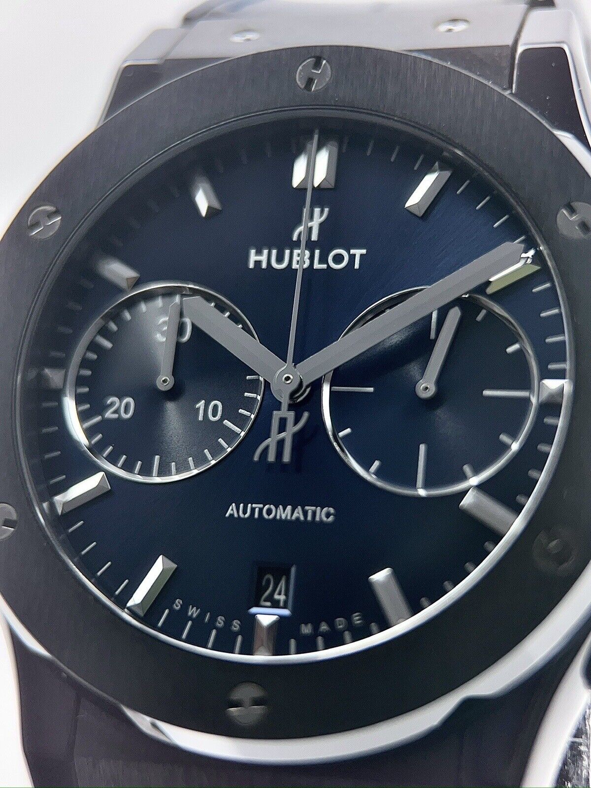 Hublot Classic Fusion Chronograph Automatic Ceramic Mens Watch 521.CM.7170.LR