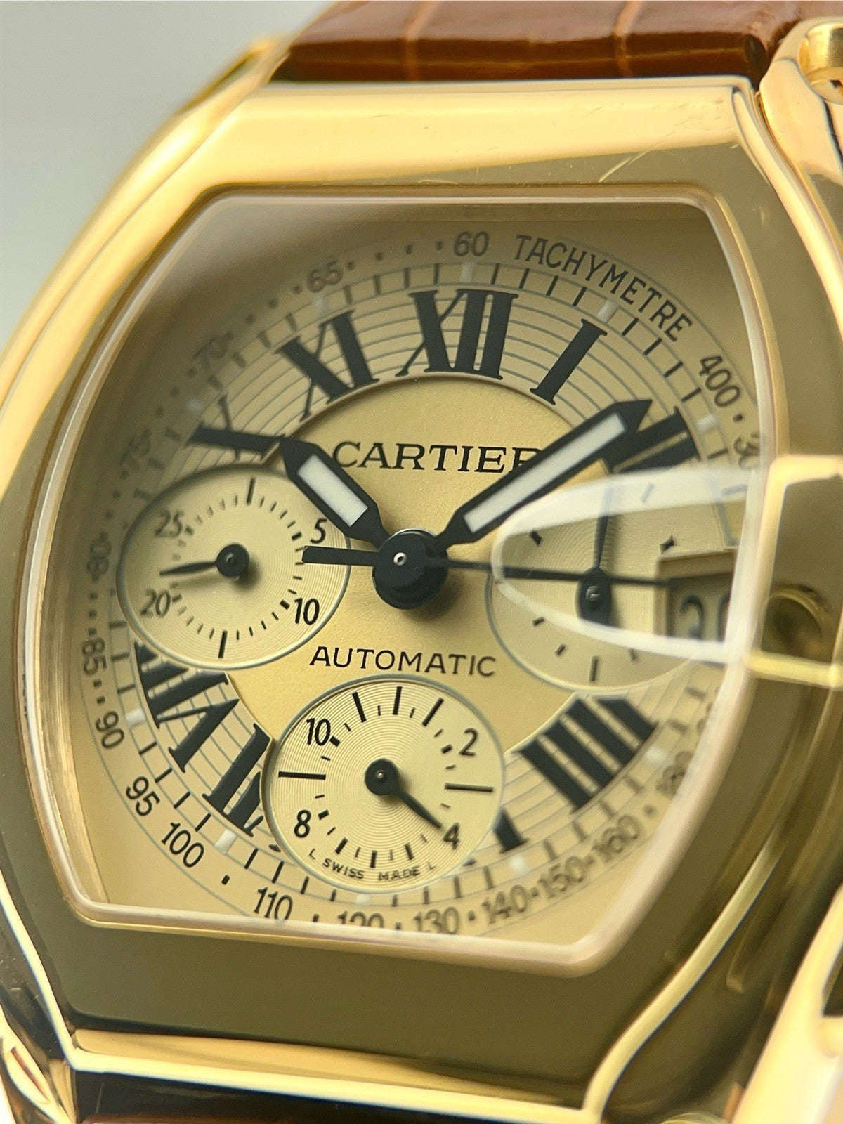 Cartier Roadster 18k Yellow Gold Champagne Dial 43mm Automatic Watch 2619