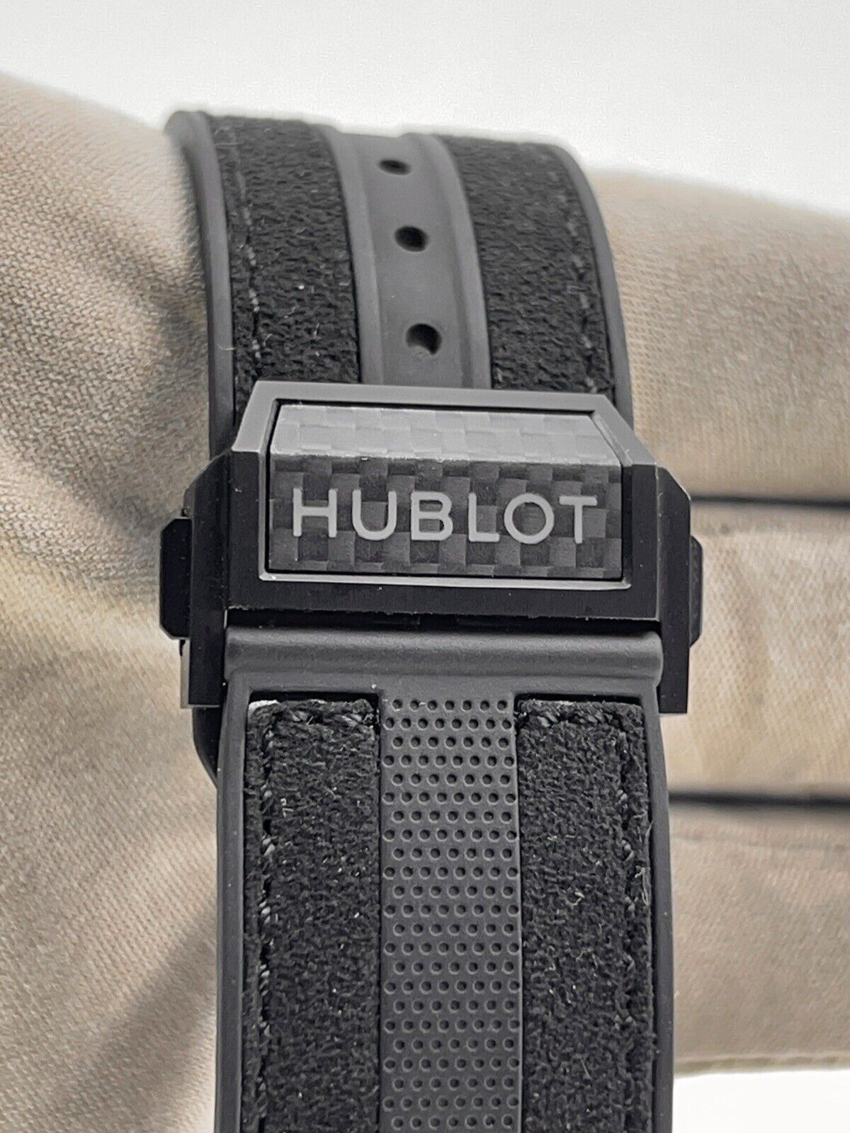 Hublot Big Bang Ferrari Automatic Titanium Limited Ed. 45mm 401.NE.0123.VR.FJP13