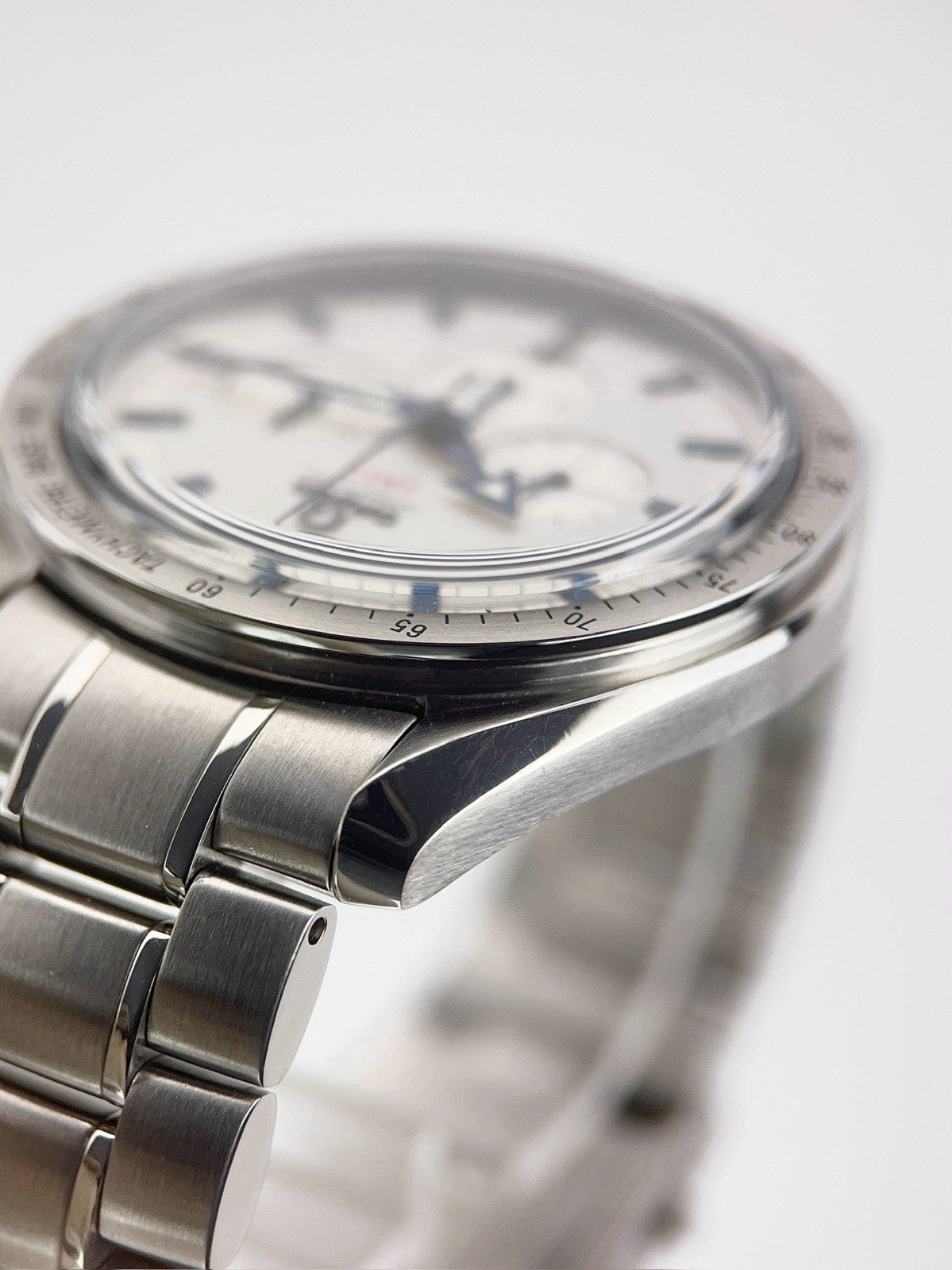 Omega Speedmaster Steel Silver Dial 42mm Automatic Mens 321.10.42.50.02.001