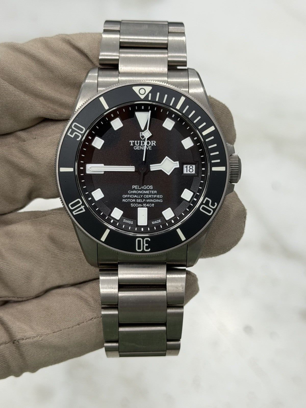2020 Tudor Pelagos Date Black Dial Titanium Men's Watch 25600TN - Box & Papers