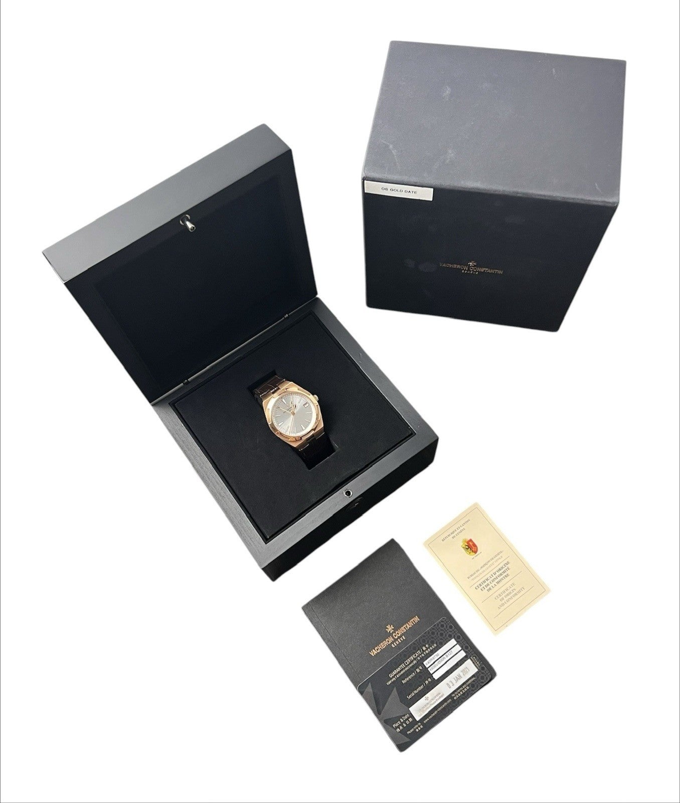 Vacheron Constantin Overseas 18k Rose Gold Silver Dial 41mm Auto 4500V/000R-B127