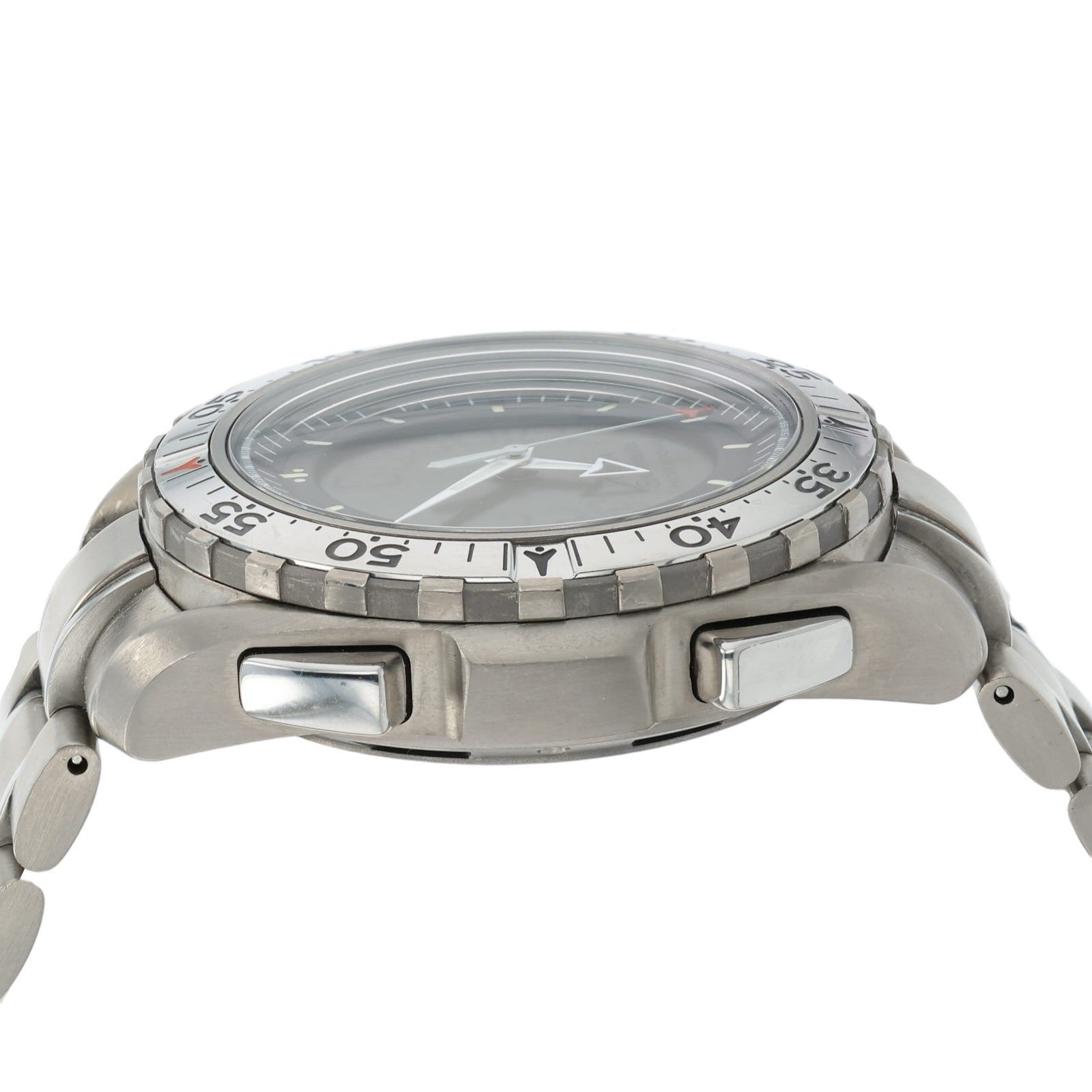 Omega Speedmaster Grey Dial Titanium 42mm Quartz Movement Mens Watch X-33
