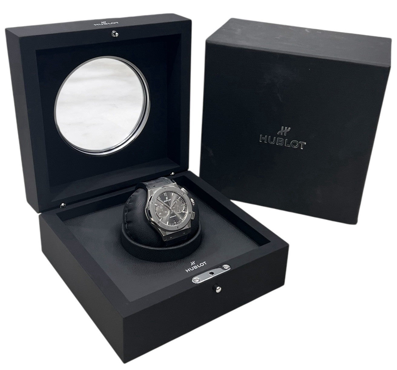 Hublot Classic Titanium Grey Dial 45mm Automatic Men's Watch 521.NX.7071.LR