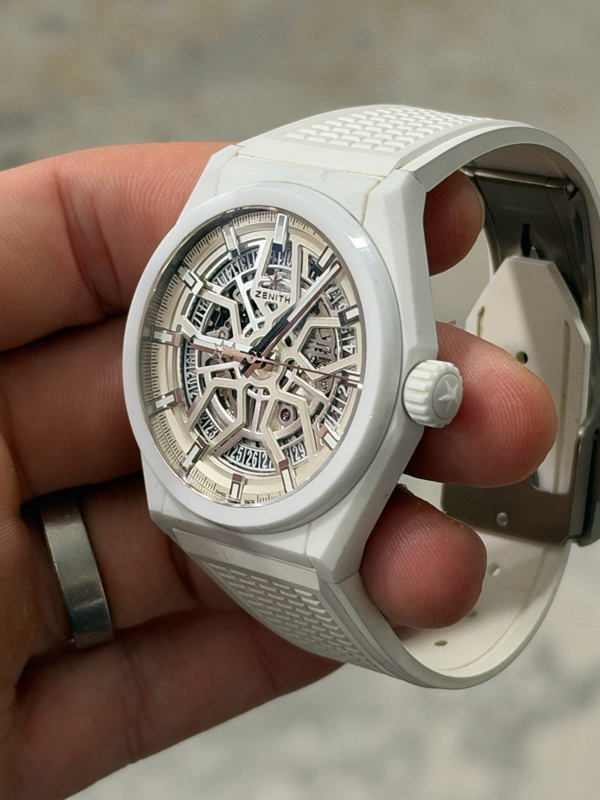 Zenith Defy Skeleton Ceramic White 41mm Automatic Mens Watch 49.9002.670