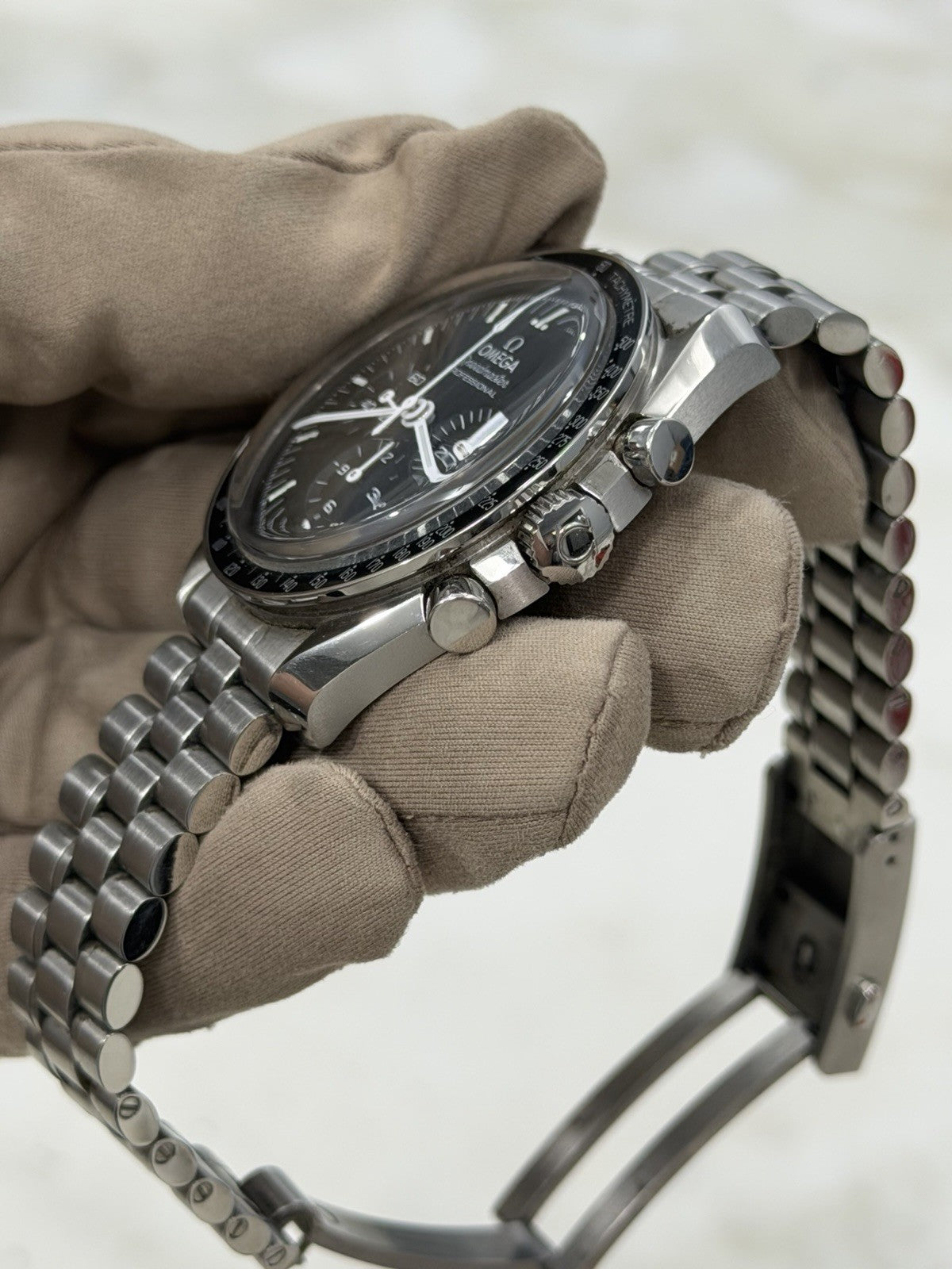 2023 Omega Speedmaster Steel Black Dial 42mm Manual Watch 310.30.42.50.01.001