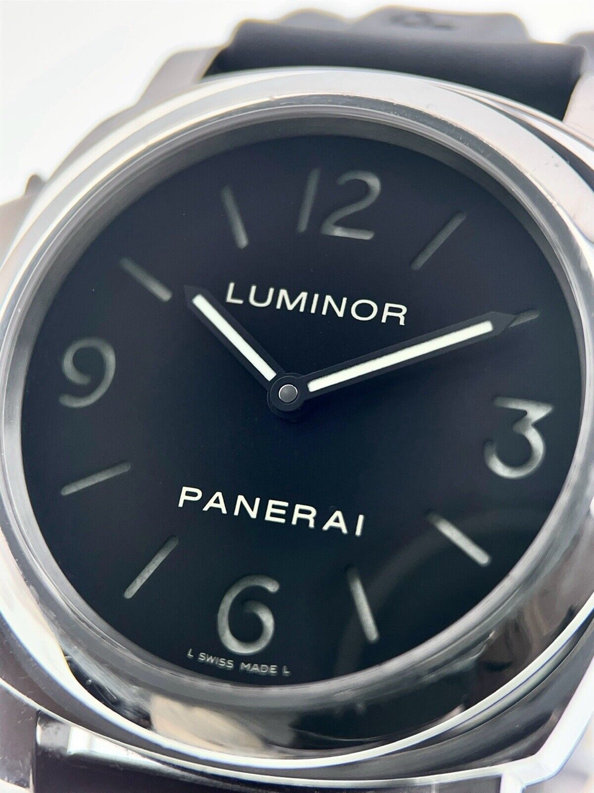 Panerai Luminor Base Stainless Steel Black Dial 44mm Manual Wind Men’s PAM00219