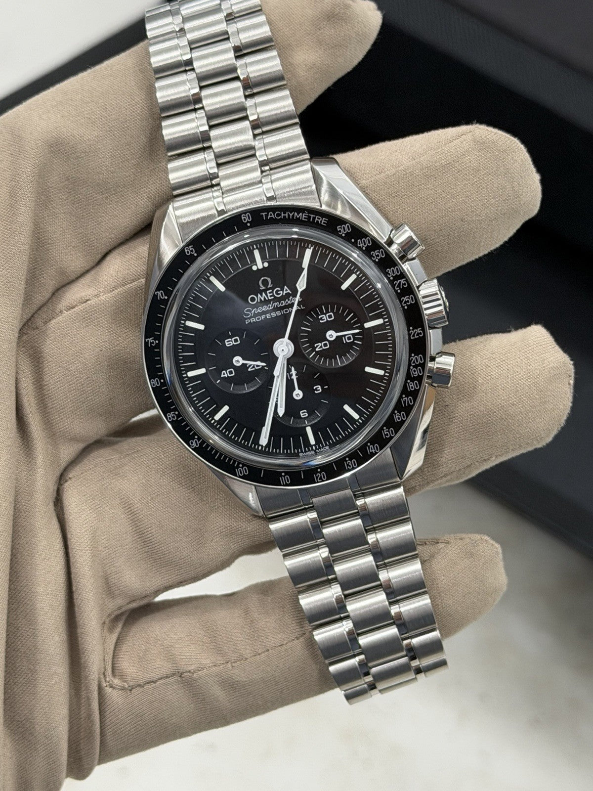 Omega Speedmaster Moonwatch 42mm Black Dial Sapphire 310.30.42.50.01.002