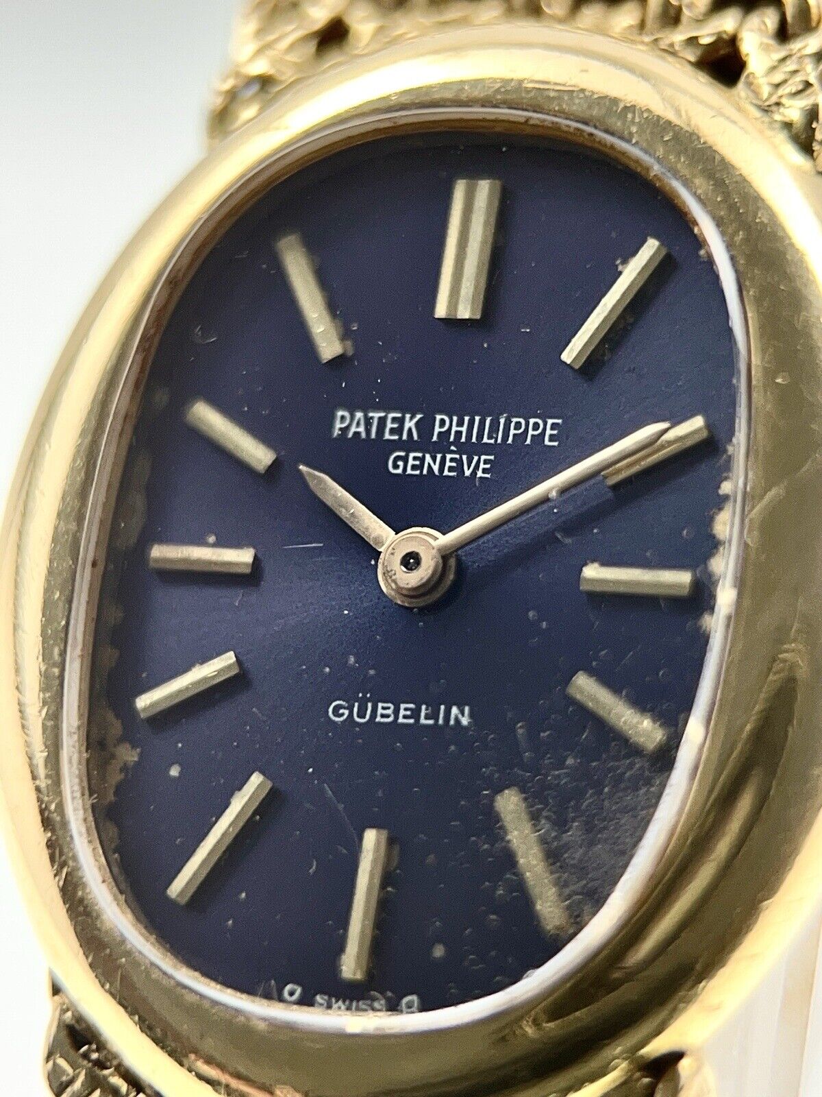 Patek Philippe 18k Yellow Gold Wind Up Women’s Watch 4198/1J