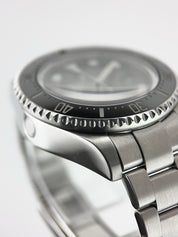 Rolex Sea-Dweller Stainless Steel Black Dial 44mm Automatic Men's Watch 116660