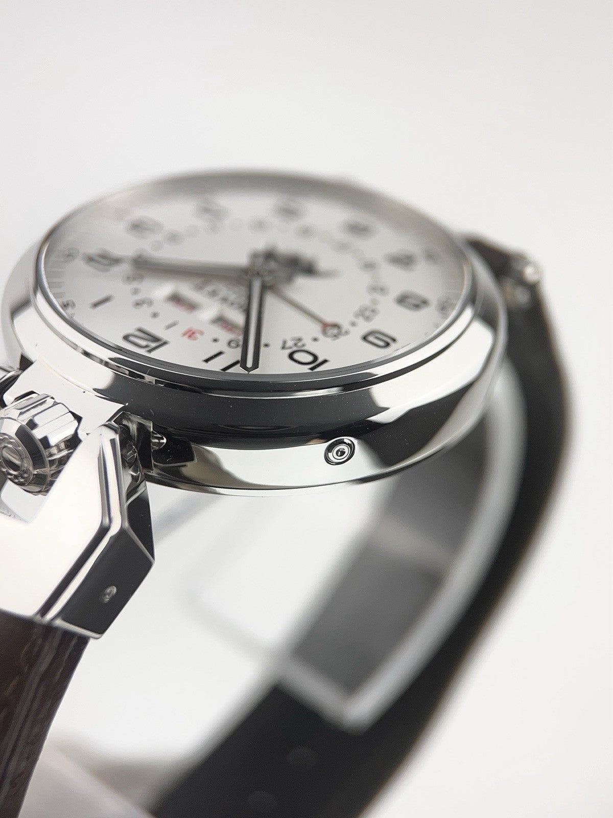 Bovet Sportster Triple Date Steel Silver Dial 40mm Automatic Men’s Watch QA0067