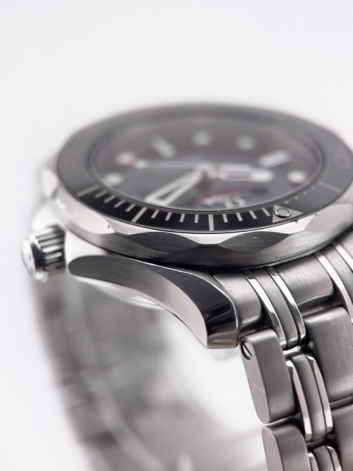 Omega Seamaster Diver 300m Steel Black Dial 36mm Automatic 212.30.36.20.01.002