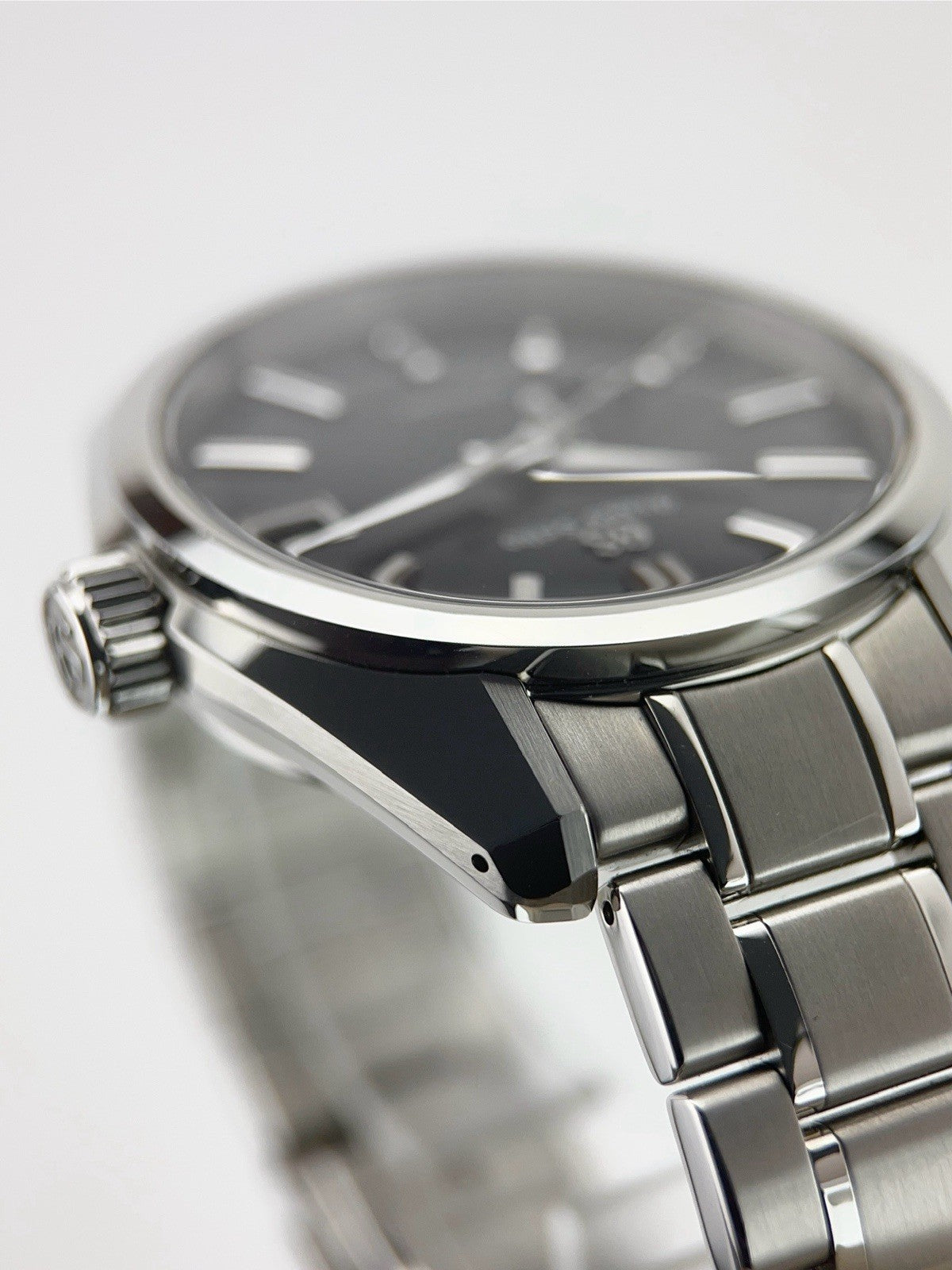 Grand Seiko Heritage Stainless Steel Blue Dial 40mm Automatic Mens SBGA375