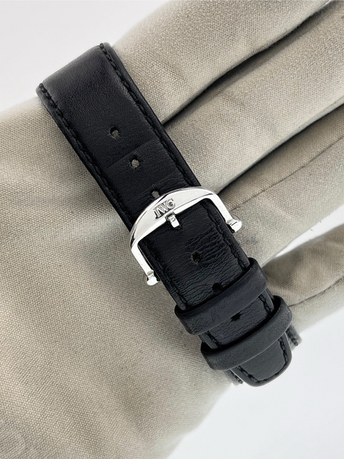 IWC Da Vinci Stainless Steel Black Dial 37mm Quartz Movement Mens IW372810