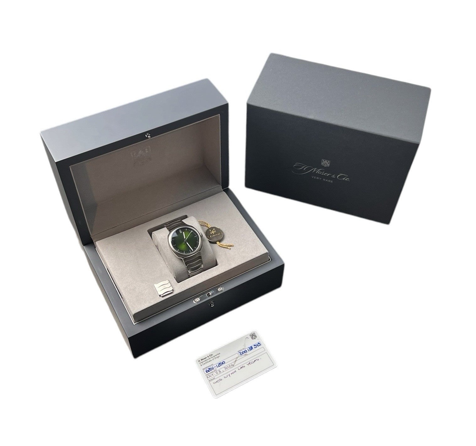 H. Moser & Cie Streamliner Green Dial Steel 40mm Automatic Mens Watch 6201-1200