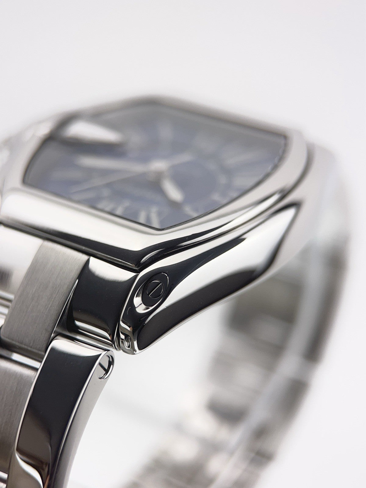 Cartier Roadster Stainless Steel Blue Dial 37mm Automatic Men’s Watch W62048V3