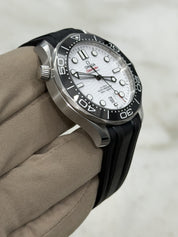 Omega Seamaster Steel White Dial 42mm Automatic Men's Watch 210.32.42.20.04.001