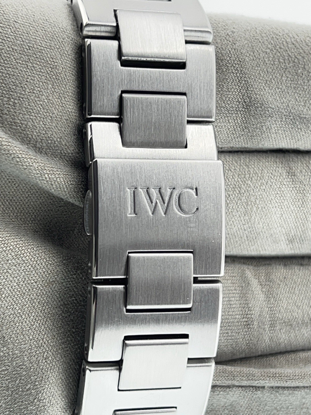 IWC Ingenieur Stainless Steel White Dial 34mm Automatic Men’s Watch IW451501