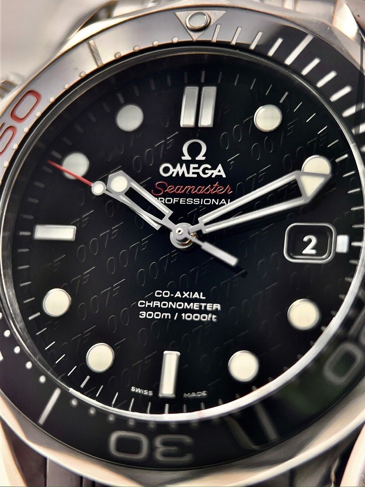 Omega Seamaster 007 Limited James Bond Model 212.30.41.20.01.005 SS W/ Papers