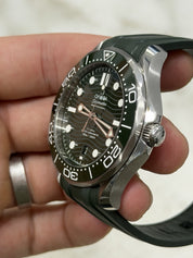 Omega Seamaster Diver Steel Green Dial 42mm Auto Men’s 210.32.42.20.10.001