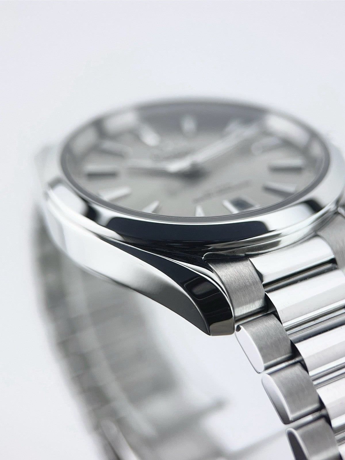 Omega Seamaster Steel Brown Dial 38mm Automatic Mens Watch 220.10.38.20.09.001