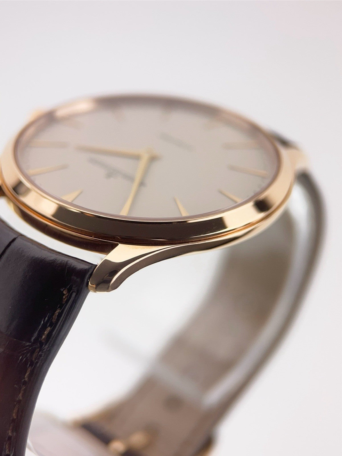 Jaeger-LeCoultre Master 41mm Ultra Thin 18k Rose Gold Champagne Dial Q1332511