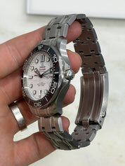 2022 Omega Seamaster Steel White Dial 42mm Auto Men's Watch 210.30.42.20.04.001