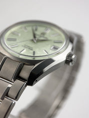 NEW 2025 Grand Seiko Heritage Titanium Green Dial 38mm Automatic WatchSBGH343G