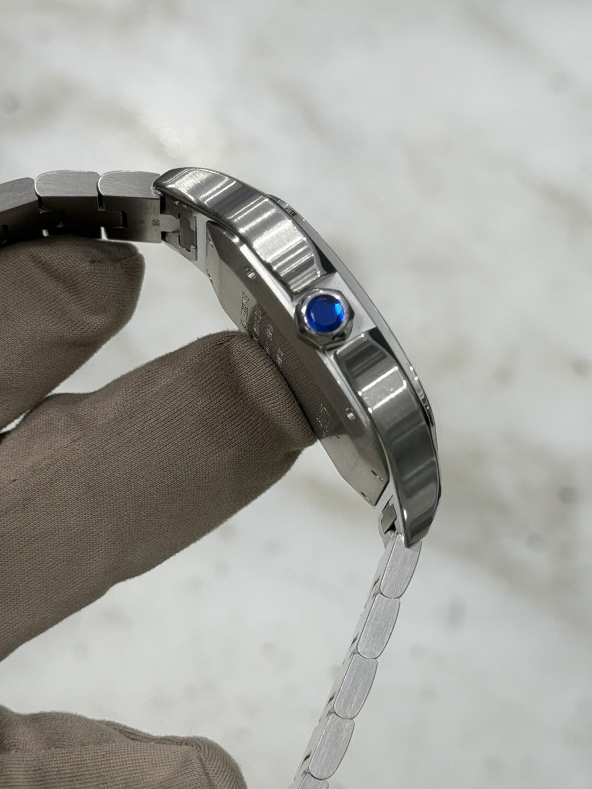 2022 Cartier Santos Large Steel Silver Dial 39mm Automatic Men's Watch WSSA0018