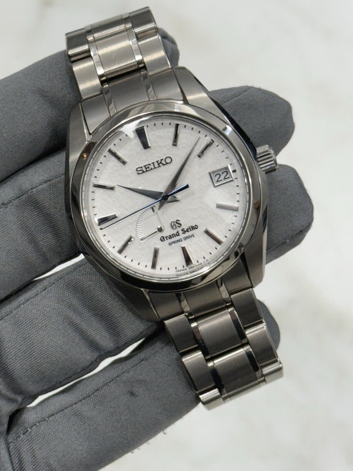 2012 Grand Seiko Snowflake Spring Drive Titanium 41mm Watch SBGA011 W/ Paper