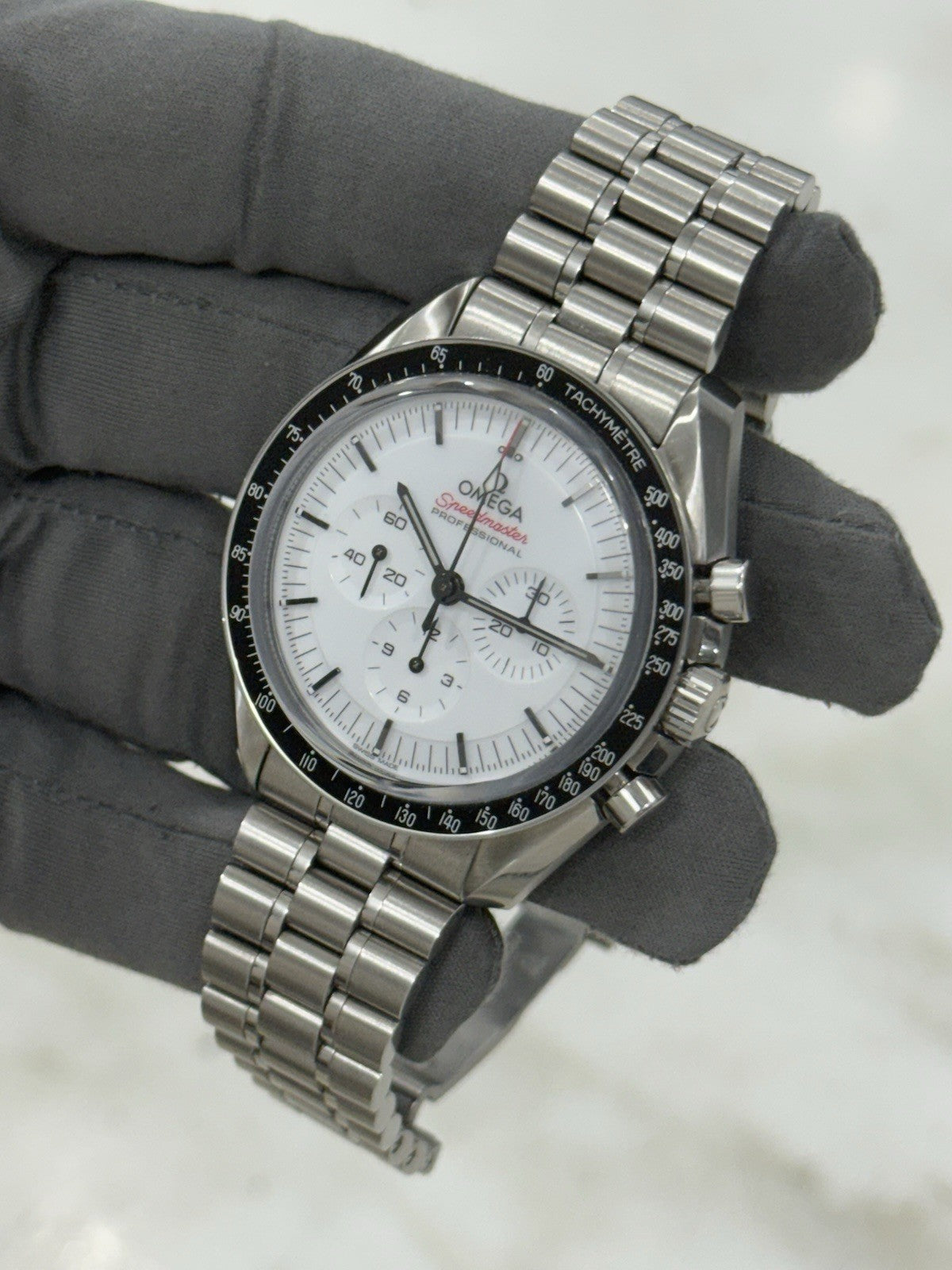 Omega Speedmaster White Dial 42mm Manual Wind Men's 310.30.42.50.04.001