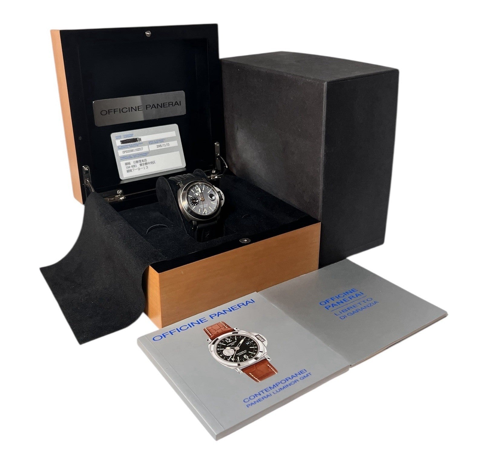 Panerai Luminor GMT Titanium Grey Dial PAM00089