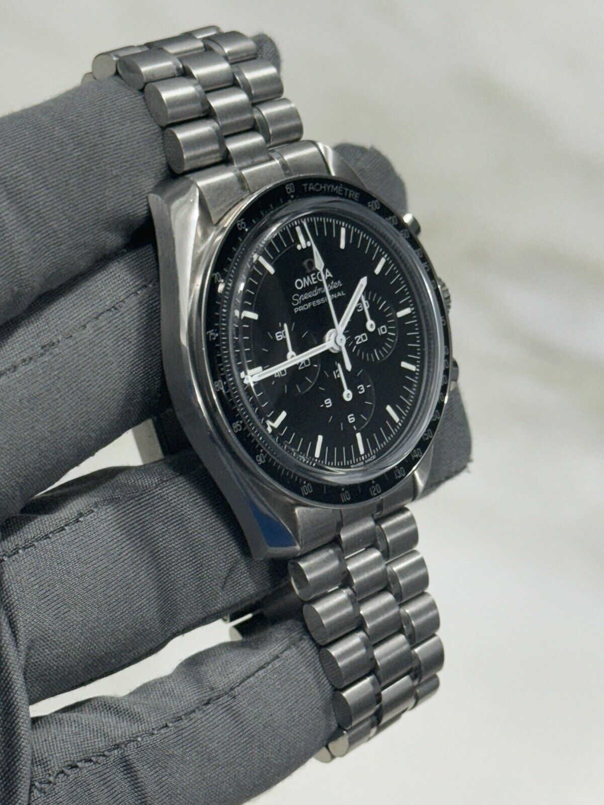 Omega Speedmaster SAPPHIRE SANDWICH 42mm Watch 310.30.42.50.01.002 - Box/Papers