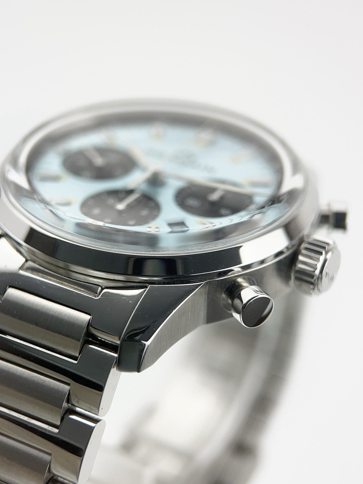 Norqain Freedom Stainless Steel Ice Blue Dial 40mm Automatic Men's Watch N2201