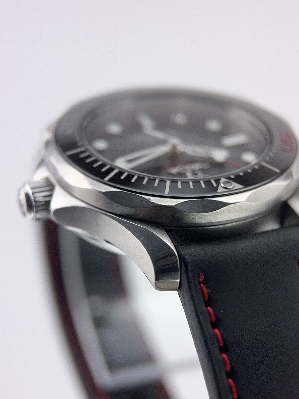 Omega Seamaster Diver 300m Steel Black Dial 36mm Automatic 212.30.36.20.51.001