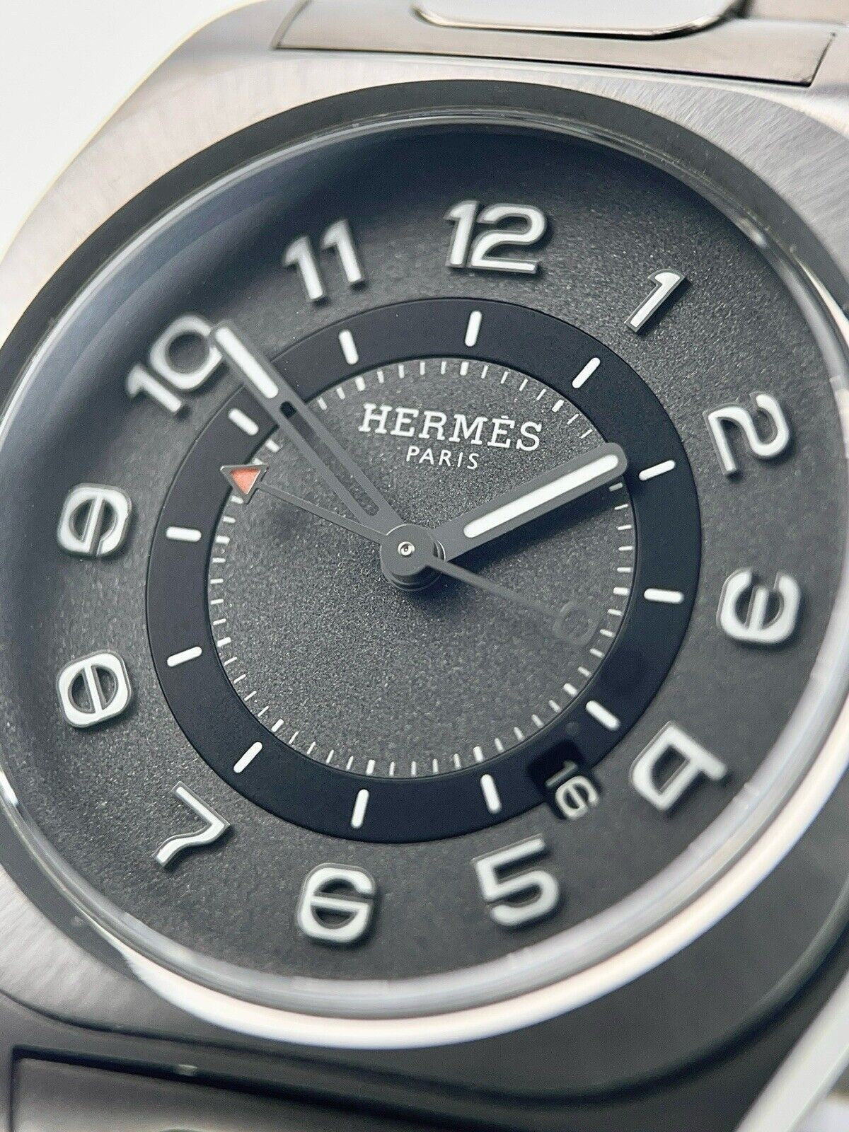 Hermes H08 Titanium Gray Dial 39mm Automatic Men’s Watch SP1.741 - Box/Papers